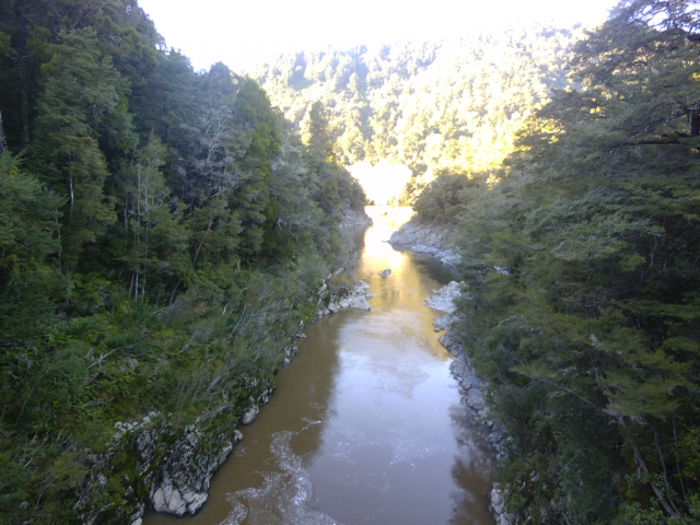 2012-04-30 08.42.43 2012-04-30 08.42.43